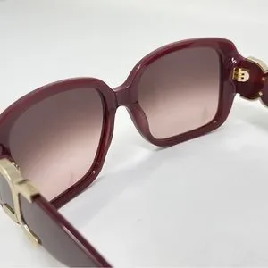 Chloe | Accessories | Chloe Oversize Sunglasses Square  display picture 1